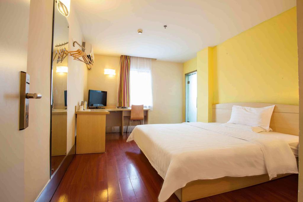 7Days Inn Dongguan Honghuating Branch Quarto foto